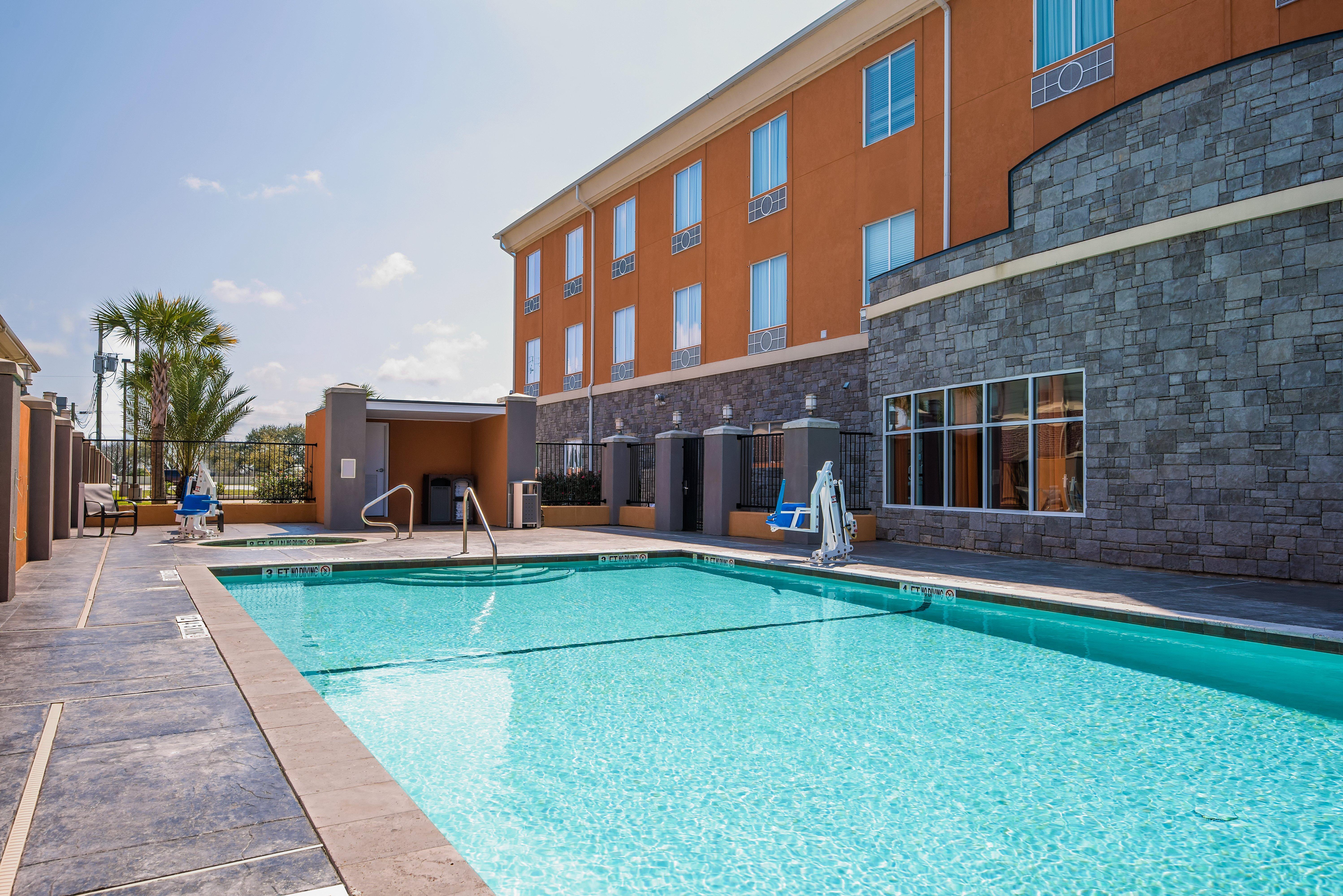 Holiday Inn Express Hotel & Suites Clute-Lake Jackson By Ihg Εξωτερικό φωτογραφία