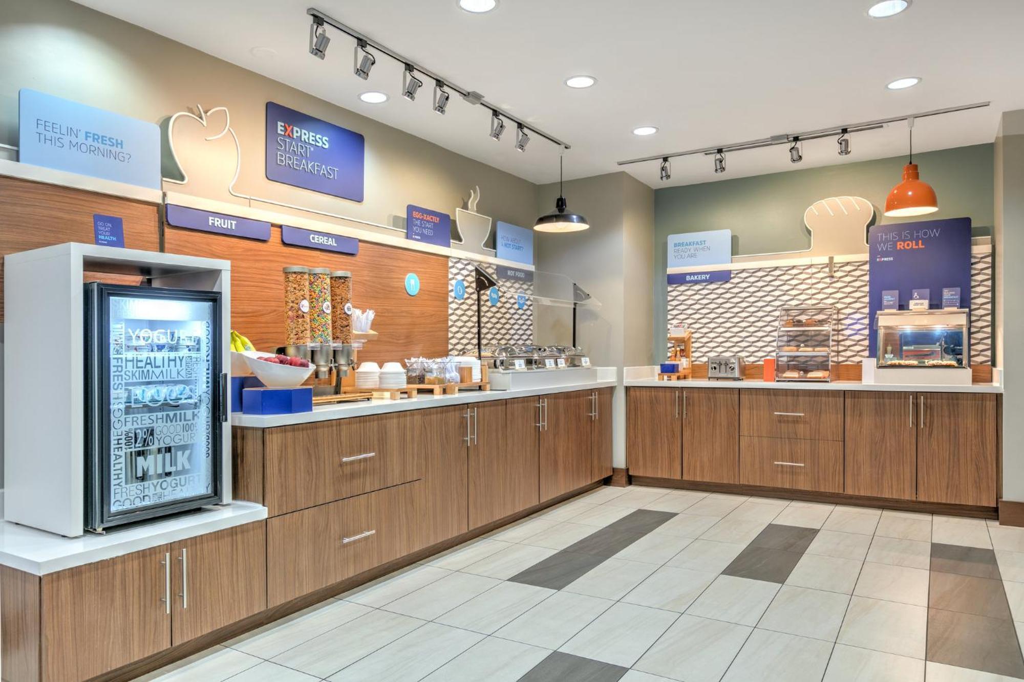 Holiday Inn Express Hotel & Suites Clute-Lake Jackson By Ihg Εξωτερικό φωτογραφία