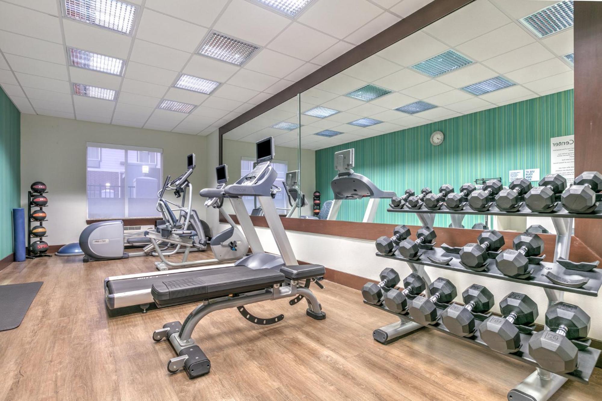 Holiday Inn Express Hotel & Suites Clute-Lake Jackson By Ihg Εξωτερικό φωτογραφία