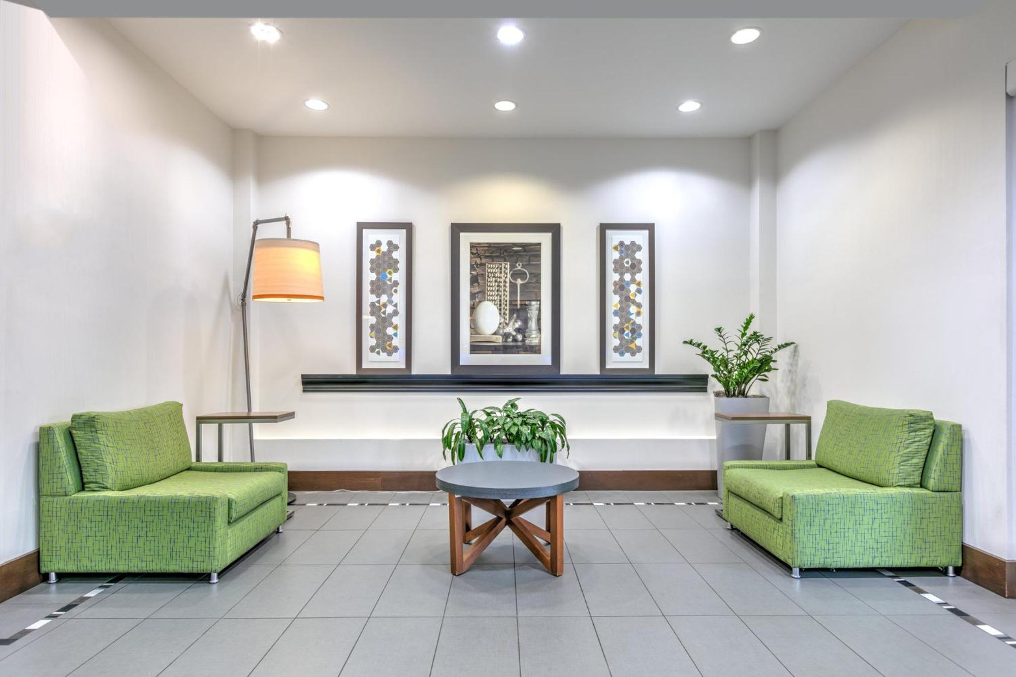Holiday Inn Express Hotel & Suites Clute-Lake Jackson By Ihg Εξωτερικό φωτογραφία