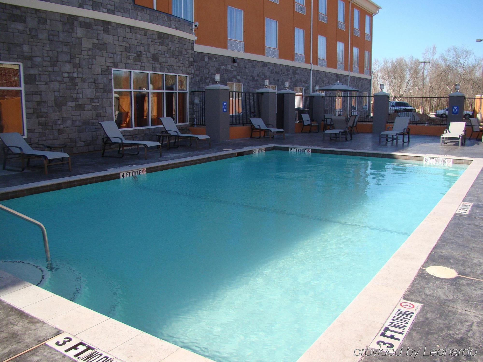 Holiday Inn Express Hotel & Suites Clute-Lake Jackson By Ihg Εξωτερικό φωτογραφία