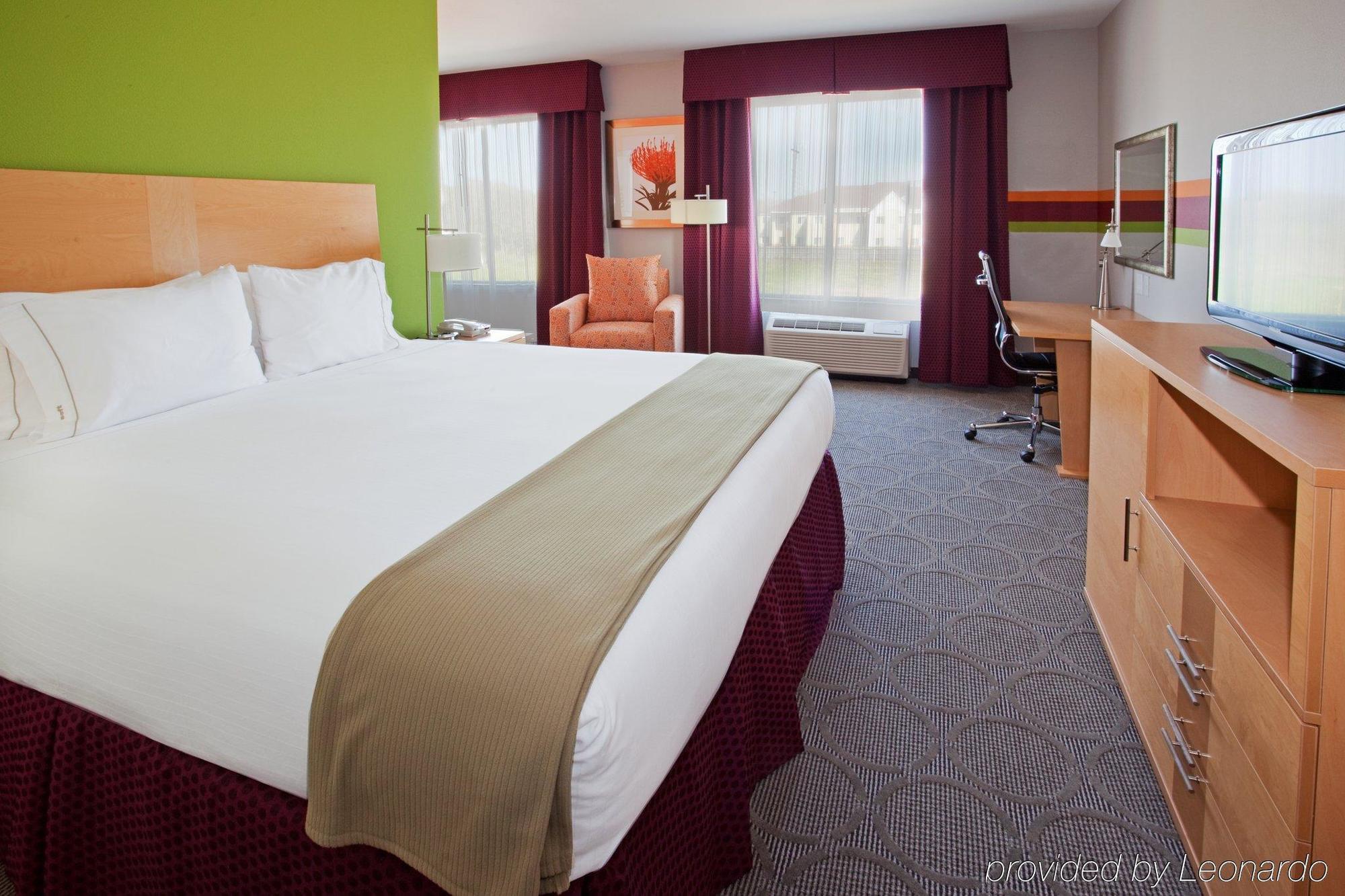 Holiday Inn Express Hotel & Suites Clute-Lake Jackson By Ihg Εξωτερικό φωτογραφία
